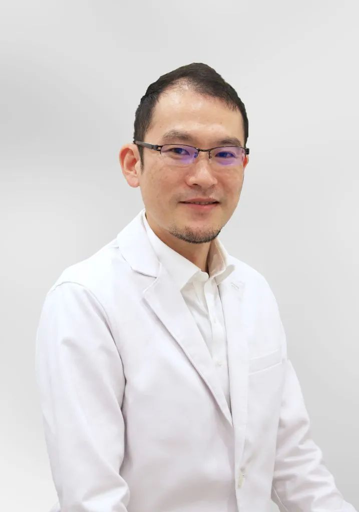 サーチュインクリニック大阪院 院長 鈴木嘉洋